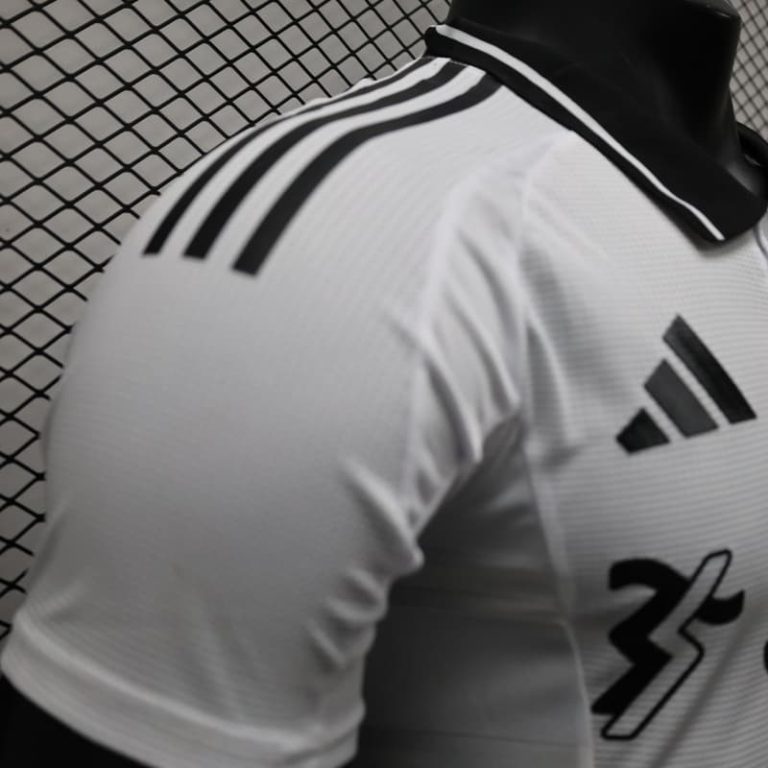 UK-Premier League Fulham F.C
