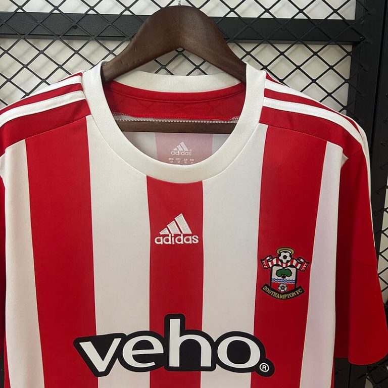 UK-Premier League Southampton home retro jersey Summer Sportswear GS144-3